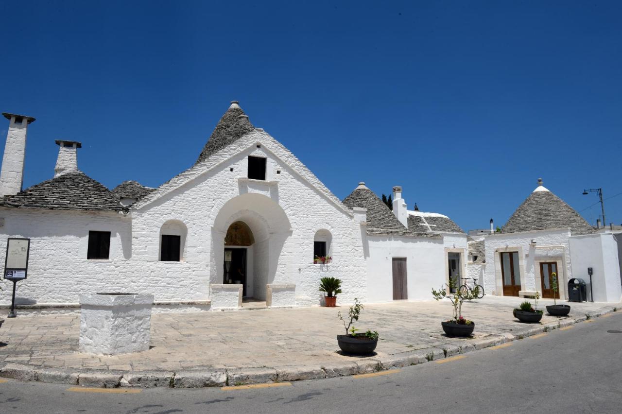 Trullo Vino & Amore Алберобело Екстериор снимка