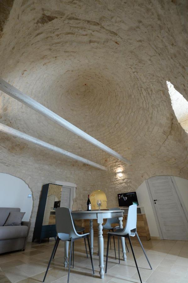 Trullo Vino & Amore Алберобело Екстериор снимка